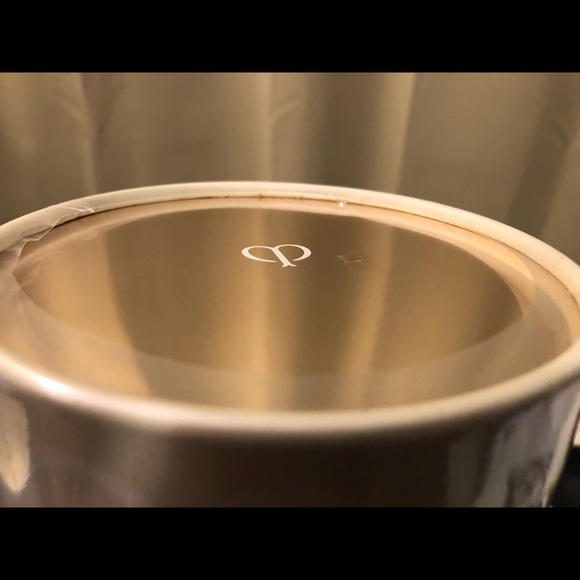 CLÉ DE PEAU BEAUTÉ La Crème Night Cream 50ml - Picture 3 of 5